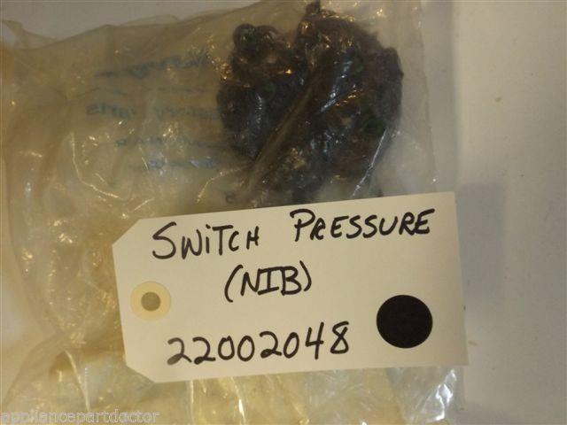 Maytag Washer 22002048 Switch Pressure NEW IN BOX Maytag Washer 22002048 Switch Pressure NEW IN BOX